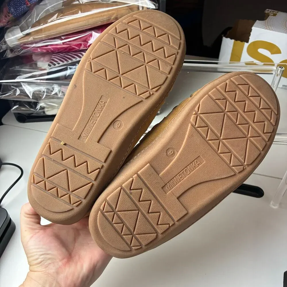 Minnetonka Moccasin Slipper Shoes Men Size 9 Chestnut Leather Slip On READ